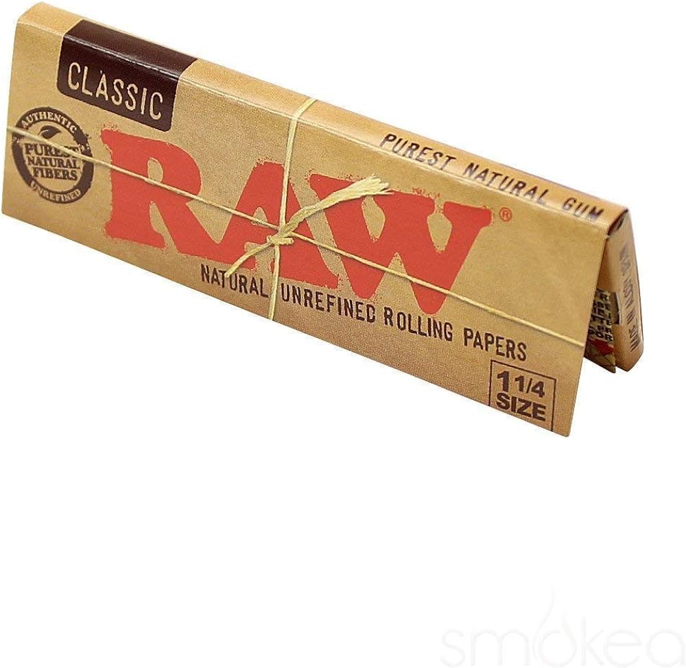 1 1/4 rolling paper size
